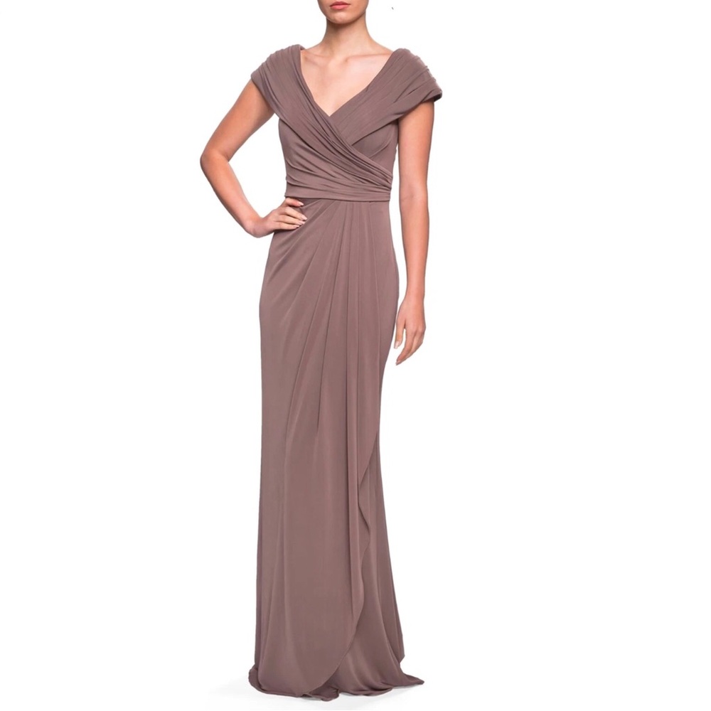 La Femme Cocktail Gown Ruched Jersey V Neck Column Cocoa Brown Size 2